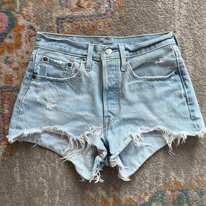 Levi’s high waist cut off shorts